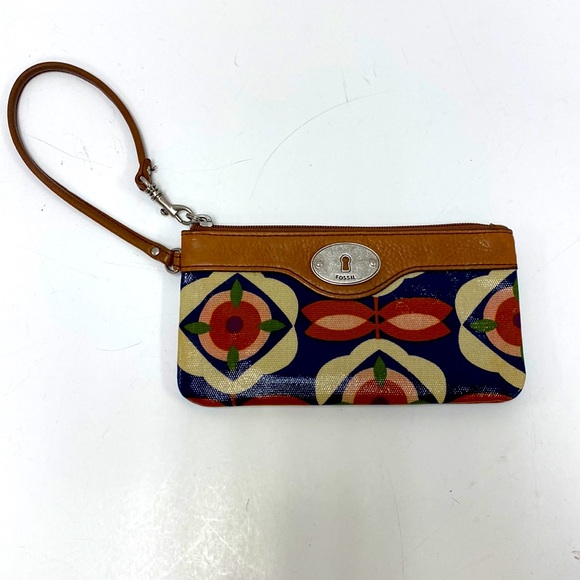Fossil Bags Fossil Keyper Womens Wristlet Poshmark
